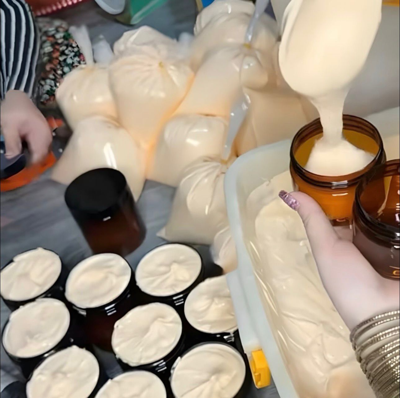 Zafrani Hand & Feet Cream (100G)